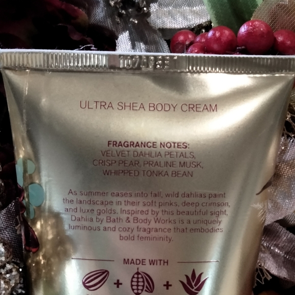 Bath & Body Works Dahlia Body Cream - Picture 2 of 2